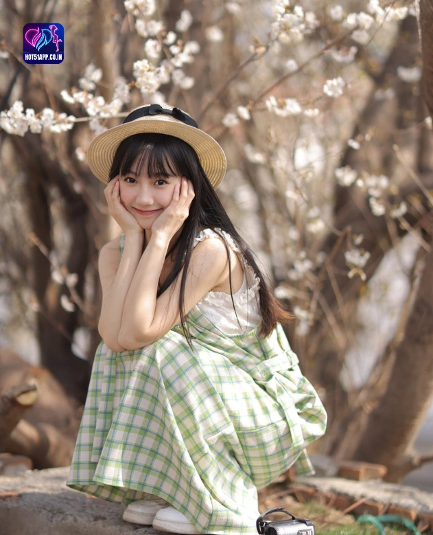 Yi Ke Hao Star Chinese Livestream Hot51: Revolutionizing Live Streaming Entertainment Charming and Pretty girl. 6 - Hot51 Yi Ke Hao-hot51